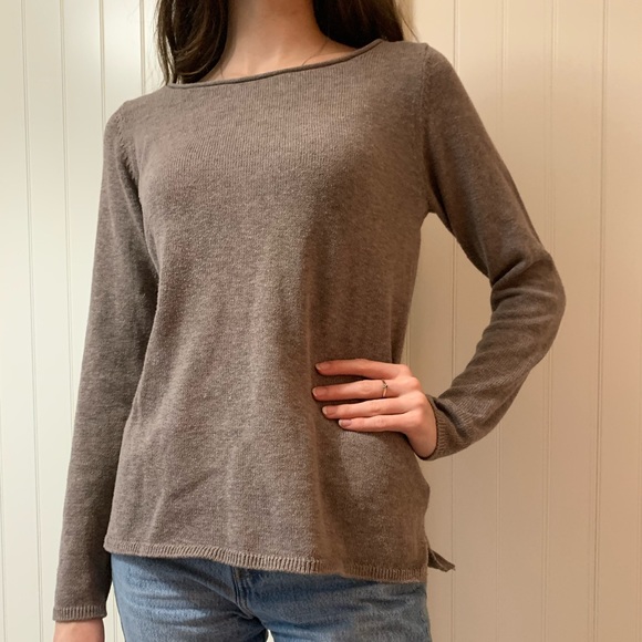 Women’s Scoop Neck Sweater - Picture 2 of 5